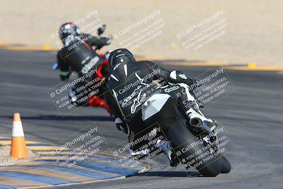 media/Dec-05-2024-Racers Edge (Thu) [[e102e0690b]]/3-B Group/Session 1 Turn 8 Backside/